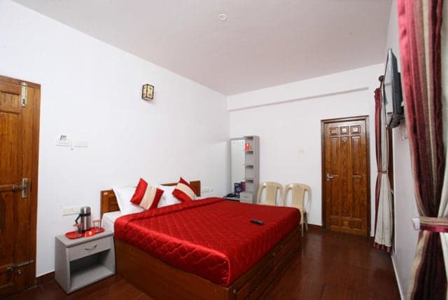 Deluxe Room — 2 Adults